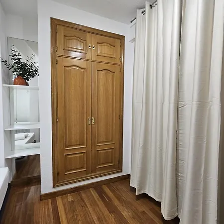 Apartamento Los Austrias Madrid Exterior photo